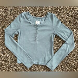 GAP Teen collection - Girls long-sleeved, Ribbed Henley top is - size 10
